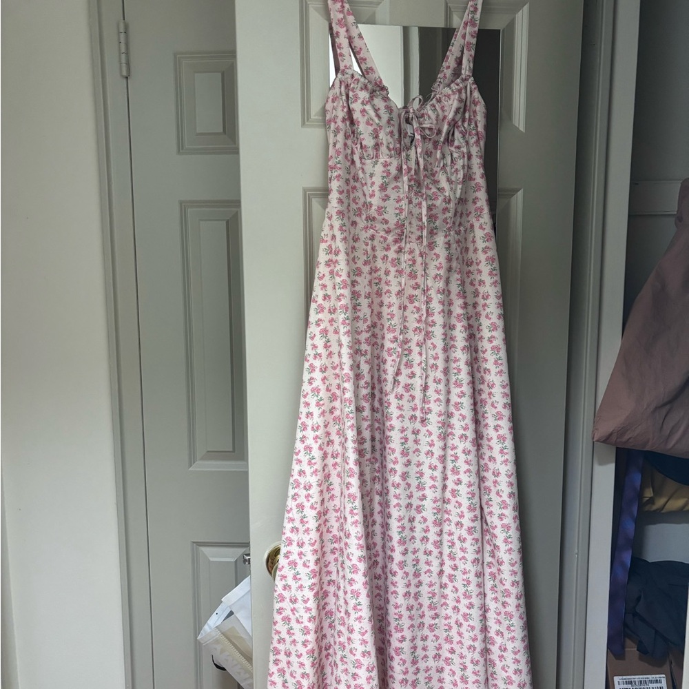 Chic Pink Floral Maxi Dress